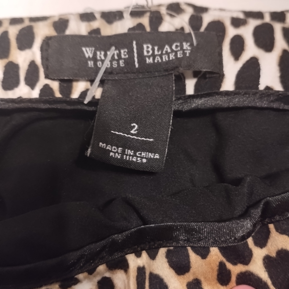 White House Black Market Animal Print Lined Skirt Size 2 Very Gently Used - Picture 2 of 2